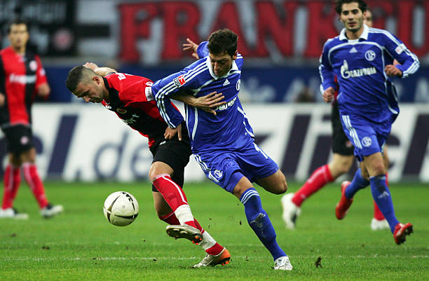 占据该位置 占据该位置